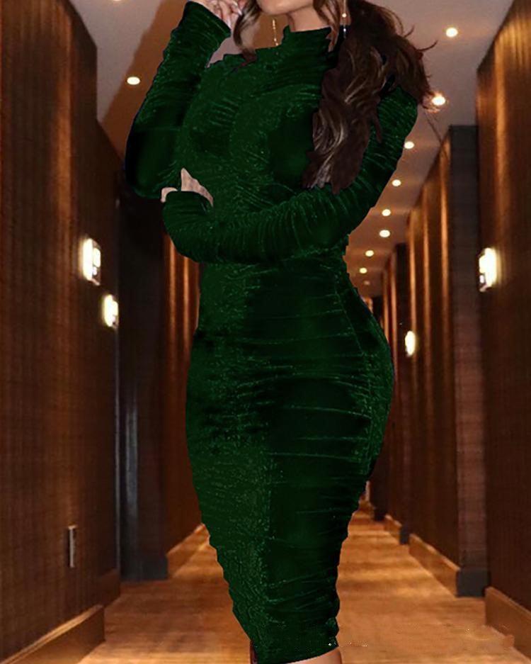 Gold Velvet Dress with High Pleated Stretch Buttocks