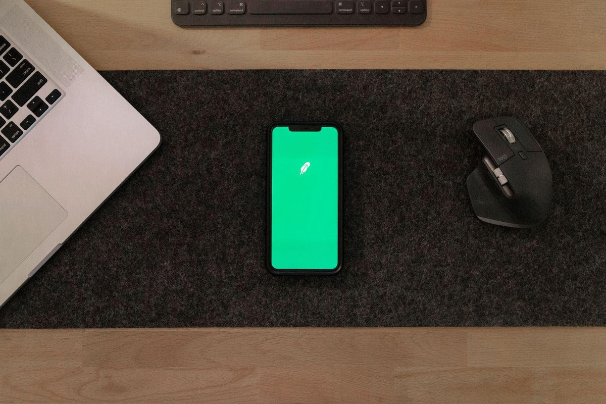 Cut the Cord: The Ultimate Guide to Wireless Rechargeable Mouse