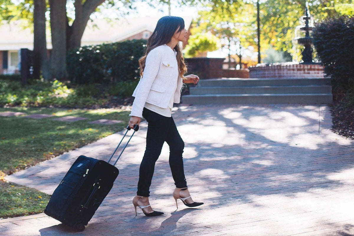 How To Pack A Suitcase For A Business Trip?