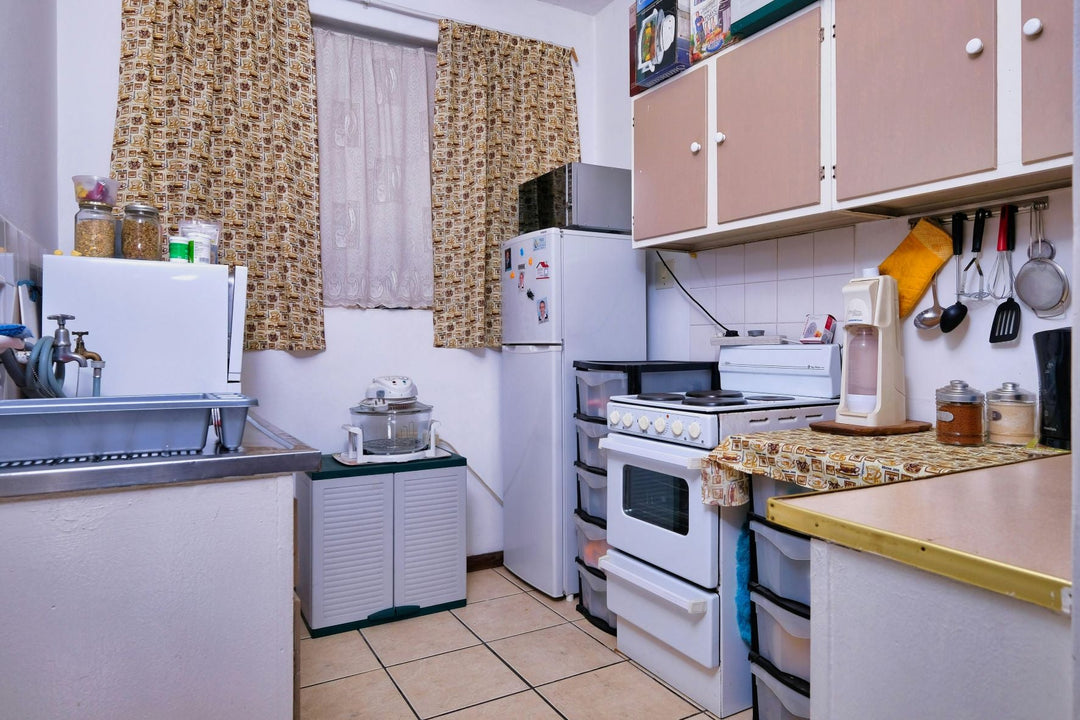 Top Portable Cupboards for Small Rooms: Space-Saving Storage Solutions