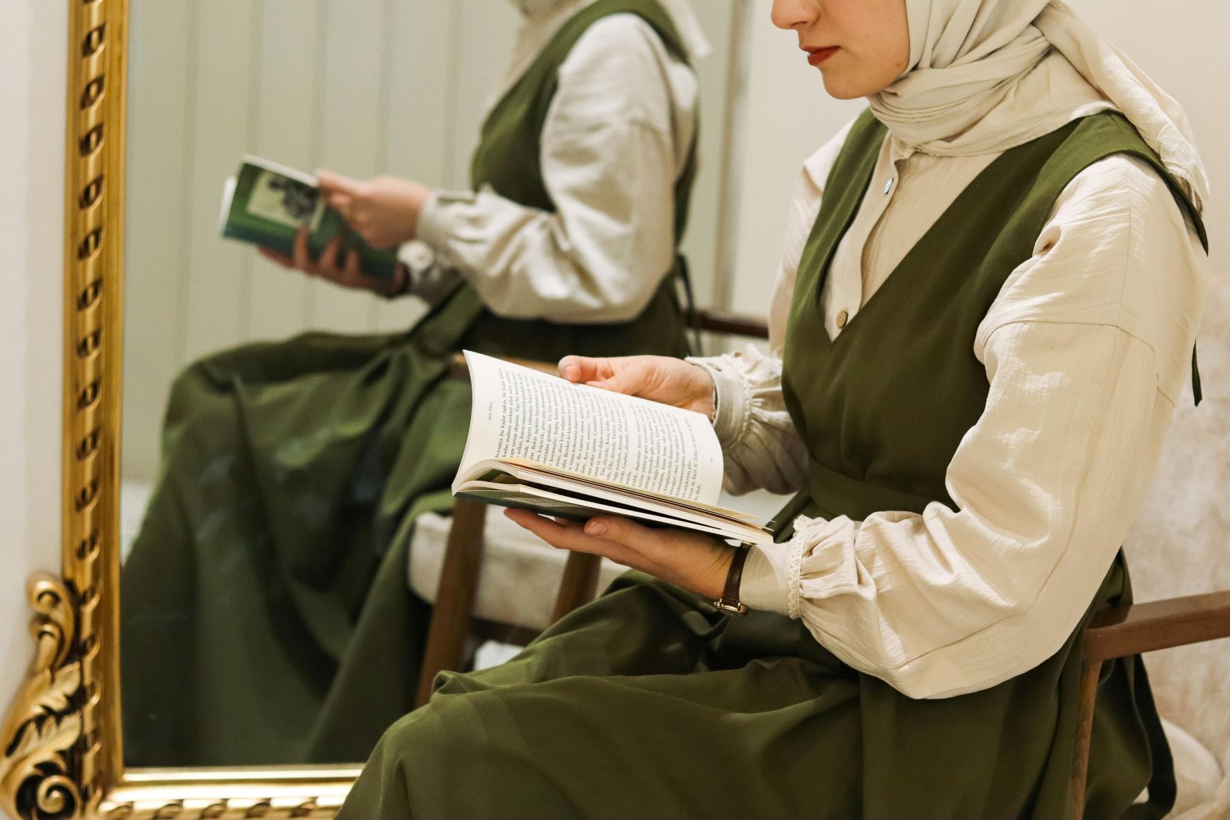Why Modest Clothing Loses Shape Over Time (And How to Maintain It Prop ...