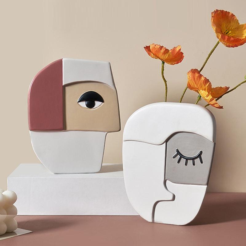 ceramic face vase - MRSLM