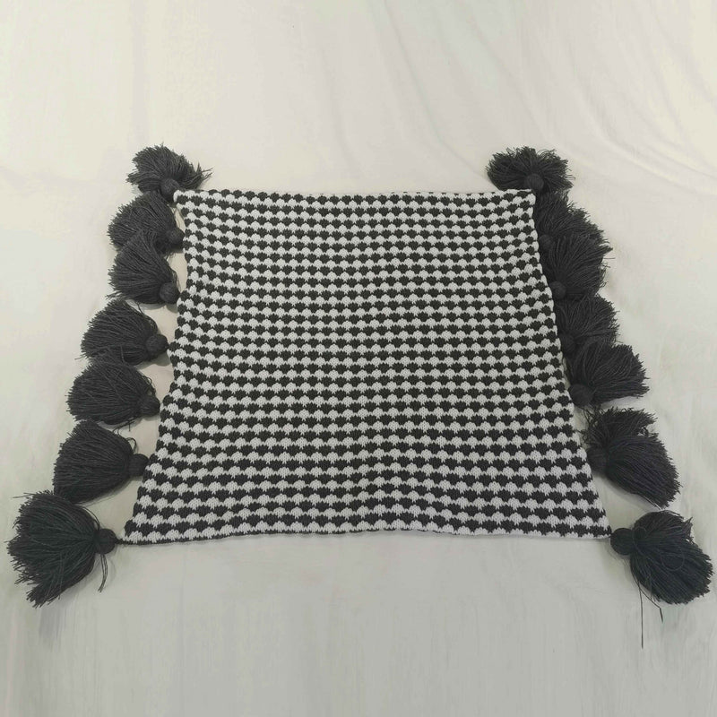Spot plaid tassel cushion cover, view 3 - MRSLM