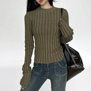 Round neck slim fit knitted pullover, view 6 - MRSLM