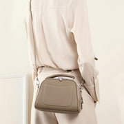Cowhide leather shoulder bag, view 6 - MRSLM