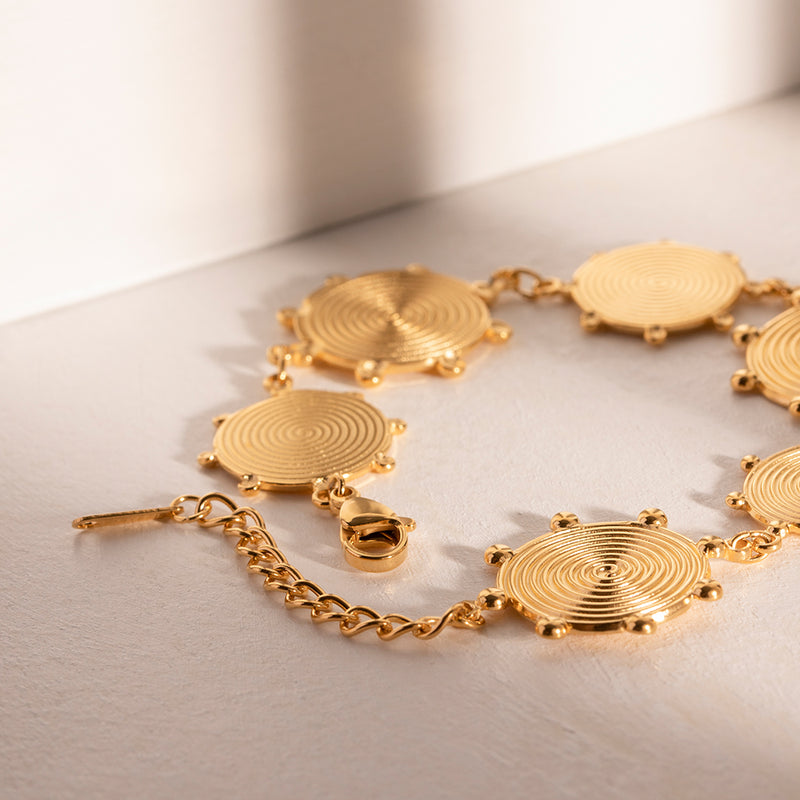 gold palace-style bracelet, view 8 - MRSLM