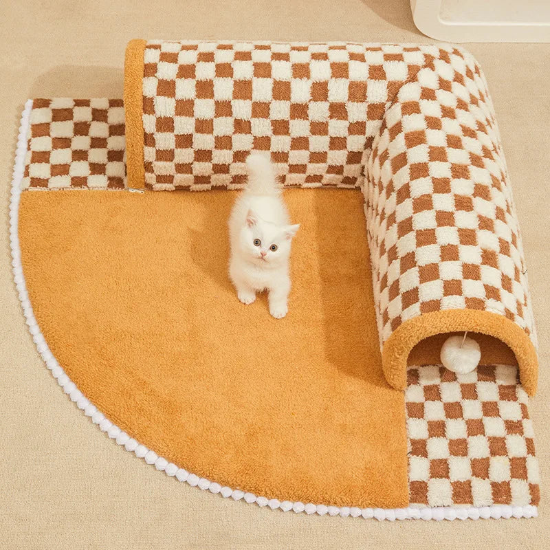 tunnel cat nest, view 5 - MRSLM