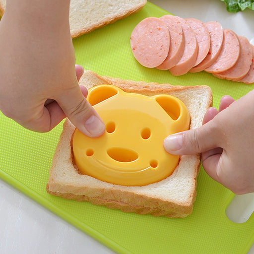 bear-shaped sandwich cutter - MRSLM