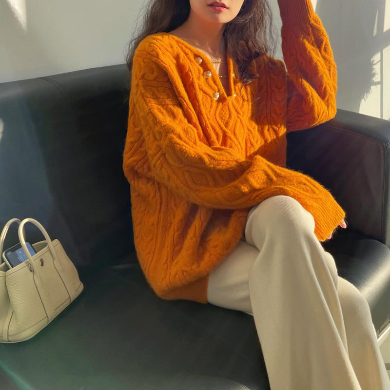 Women's oversized mid-length cable knit sweater, view 6 - MRSLM