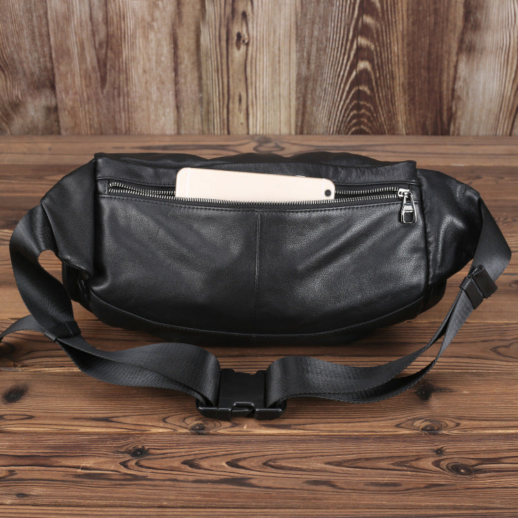 Cowhide large capacity messenger bag, view 4 - MRSLM