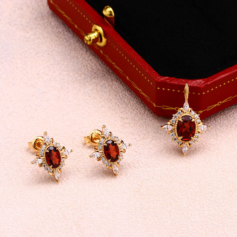 garnet zircon stud earrings - MRSLM