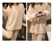 Women's warm fleece flannel pajama set, view 3 - MRSLM
