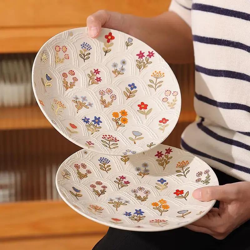 elegant floral ceramic plate, view 3 - MRSLM