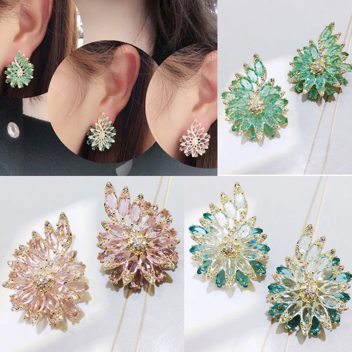 New Fashion Colored Flower Earrings