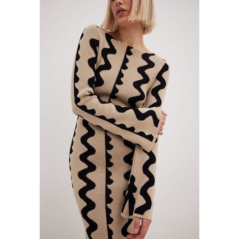 Striped knit O-neck midi dress, view 20 - MRSLM