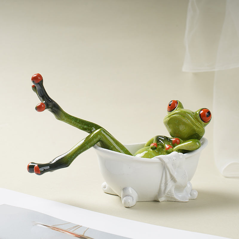 resin toilet frog bathtub figurines, view 3 - MRSLM