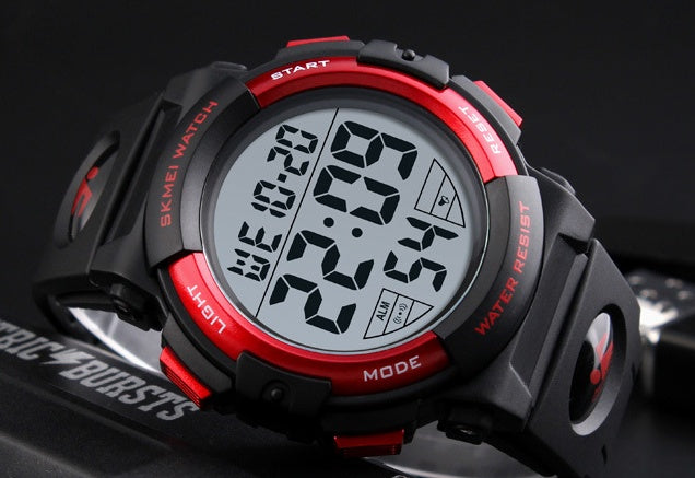 Multifunction sports watch, view 4 - MRSLM
