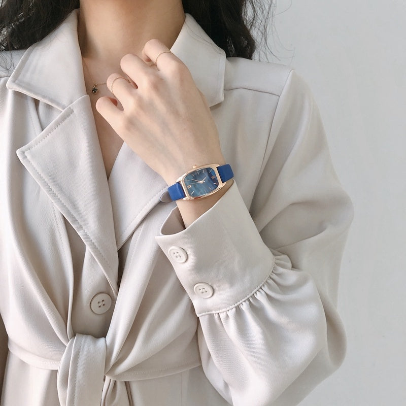 retro square women's watch, view 8 - MRSLM