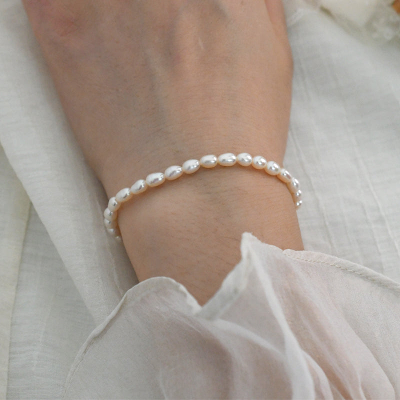 elastic pearl bracelet, view 3 - MRSLM