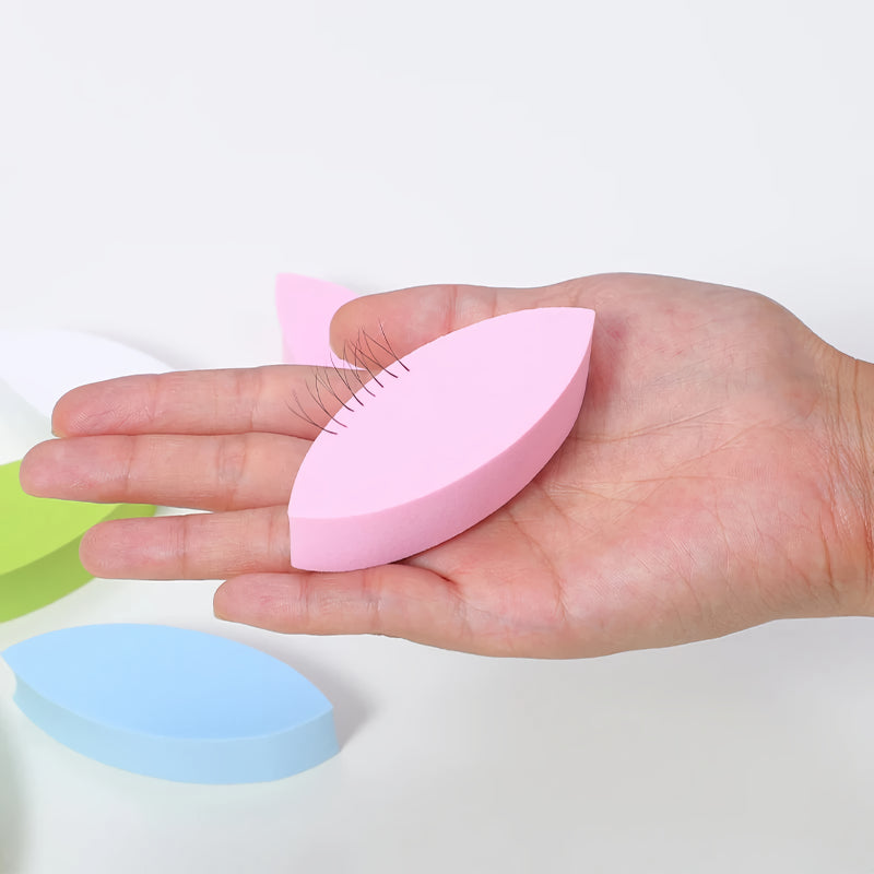 reusable eyelash practice sponges, view 9 - MRSLM