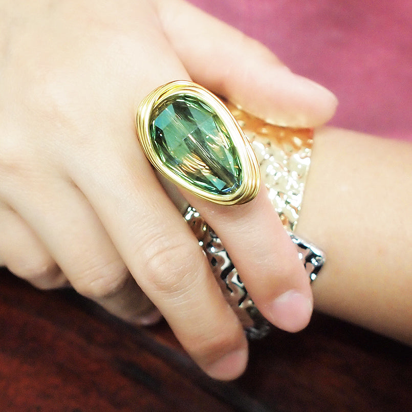 Exaggerated crystal ring women