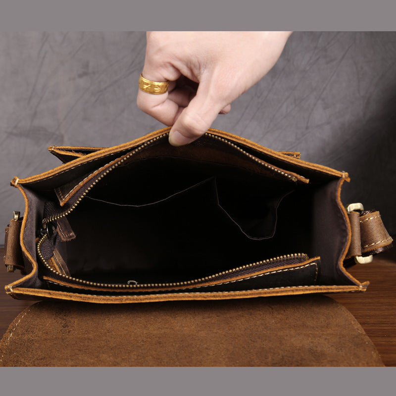 Men's retro leather messenger bag, view 3 - MRSLM