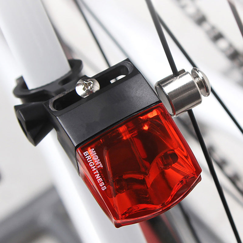 self-powered bicycle taillight, view 4 - MRSLM