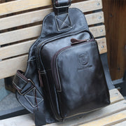 Men's leather messenger bag, view 4 - MRSLM