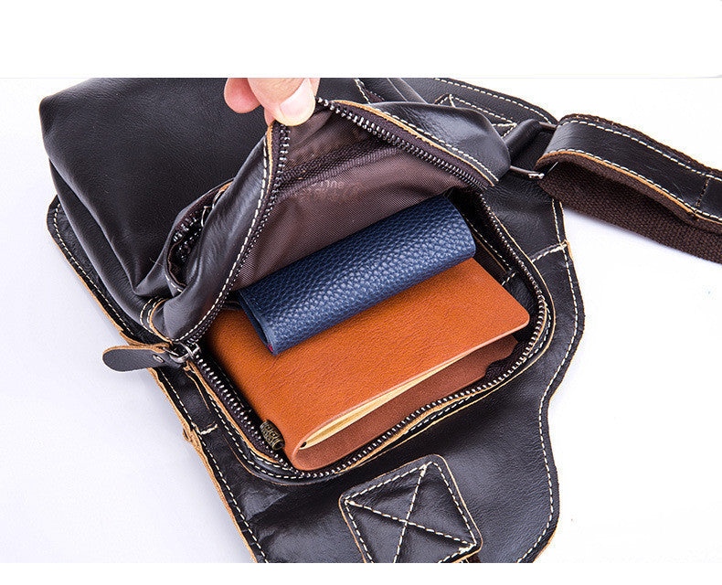 Men's leather messenger bag, view 5 - MRSLM