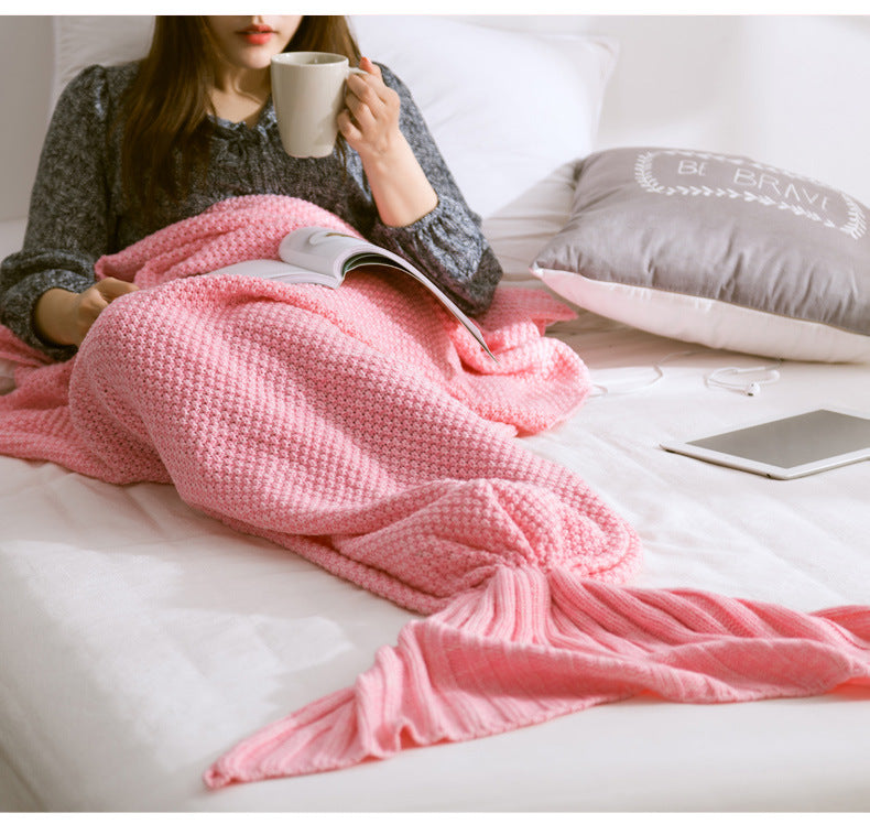 Knitted mermaid tail blanket, view 7 - MRSLM