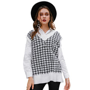 Women's oversized houndstooth V-neck sweater vest, view 6 - MRSLM