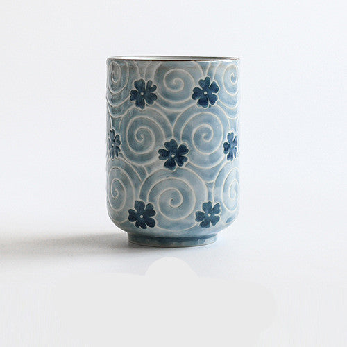 blue and white porcelain tea cup, view 8 - MRSLM