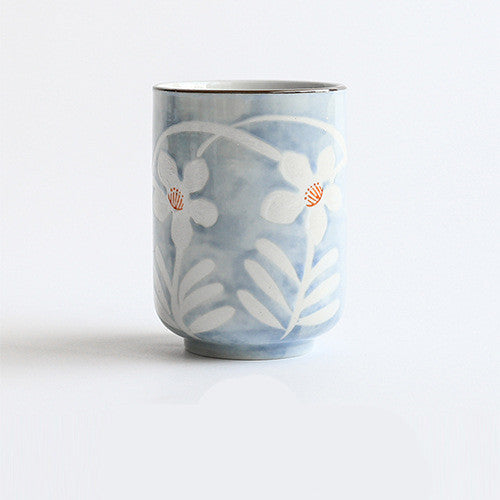 blue and white porcelain tea cup, view 5 - MRSLM