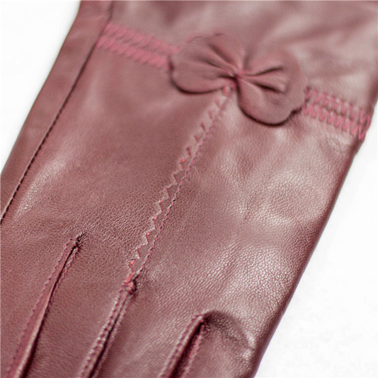 Women's sheepskin leather bow gloves, view 4 - MRSLM