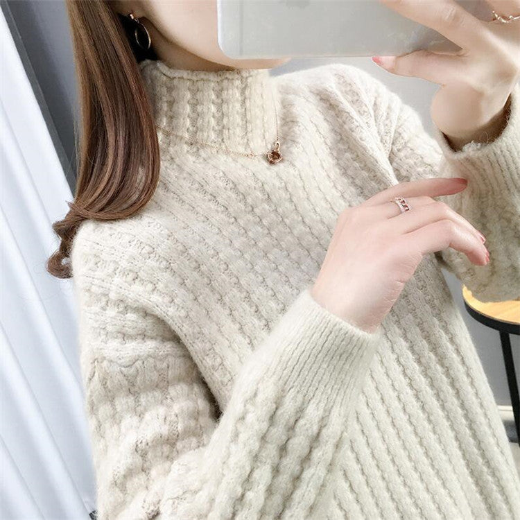 Women's cable knit turtleneck sweater, view 8 - MRSLM