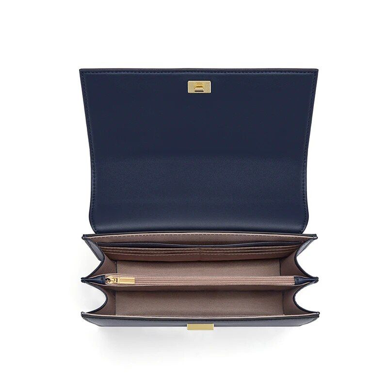 square leather shoulder bag, view 9 - MRSLM
