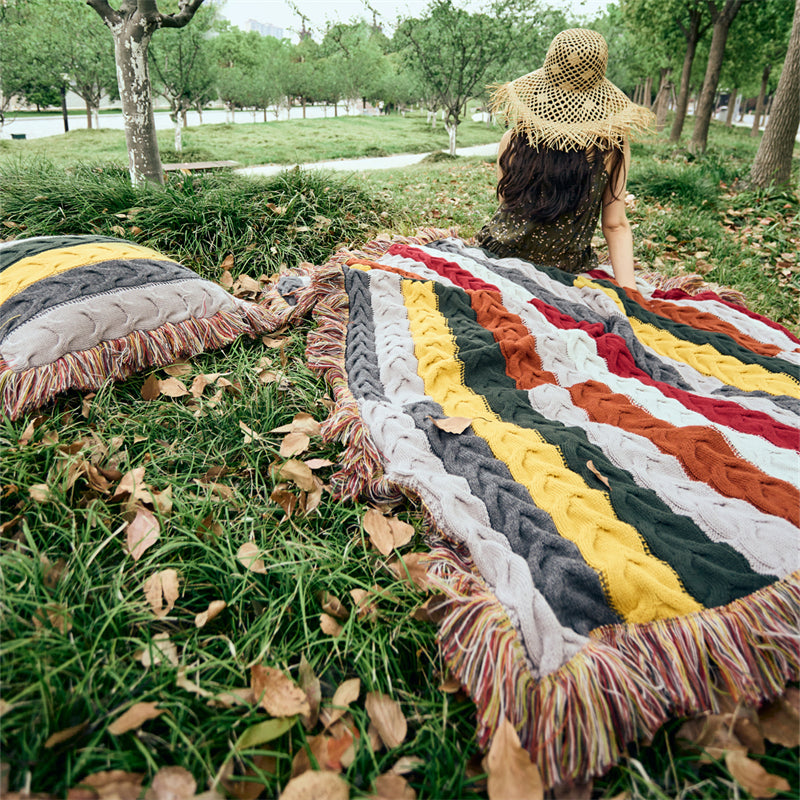 Elegant wool blend blanket with tassel edges, view 4 - MRSLM