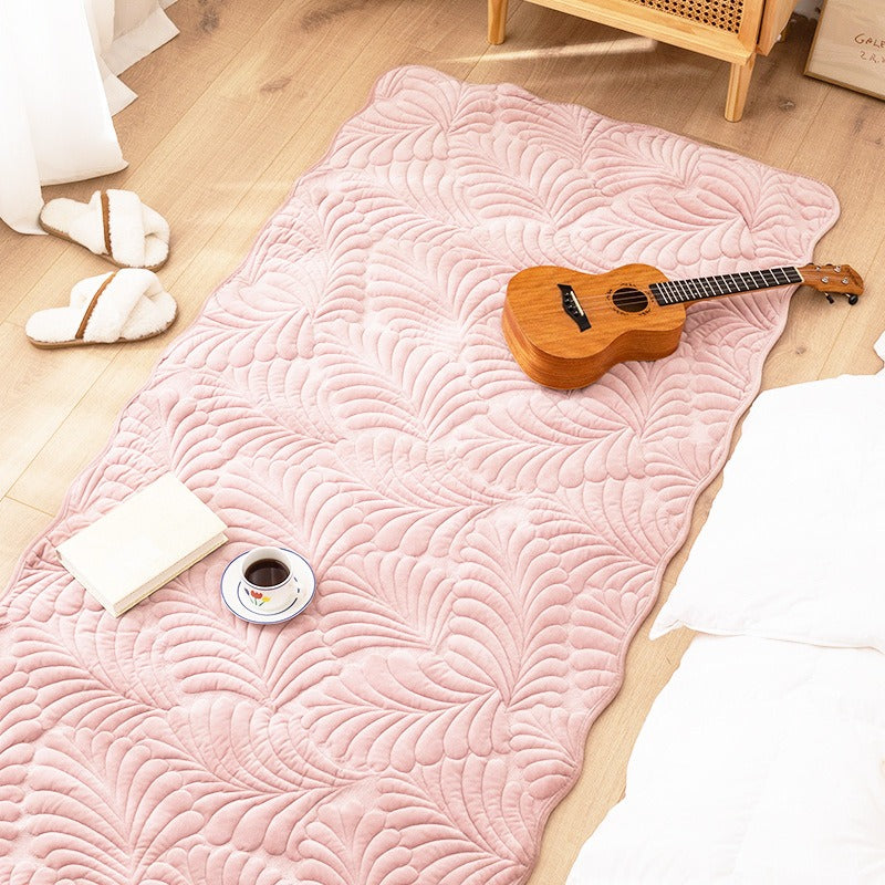 Banana leaf plush flannel rug, view 3 - MRSLM
