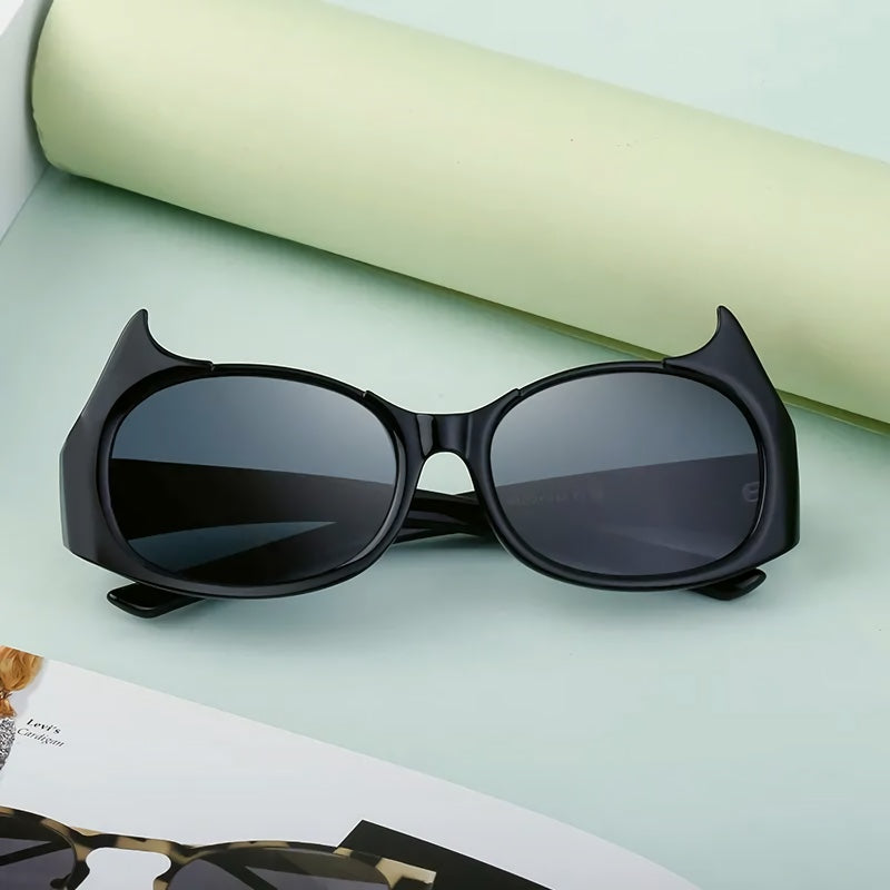 oversized cat eye sunglasses, view 16 - MRSLM