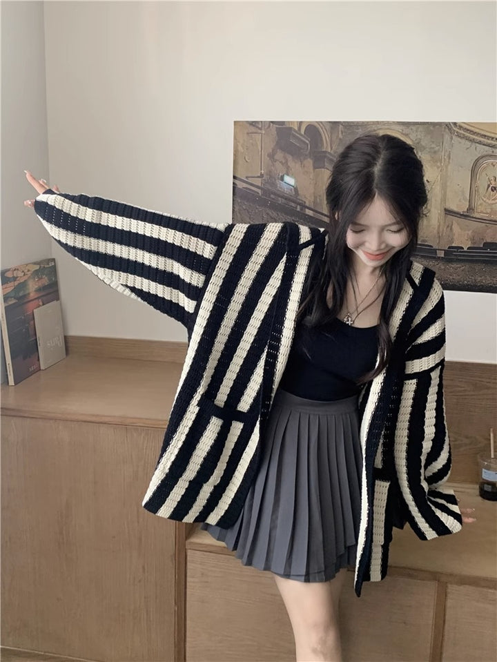 Women's Autumn V-neck Sweater Coat Hooded Striped Cardigan