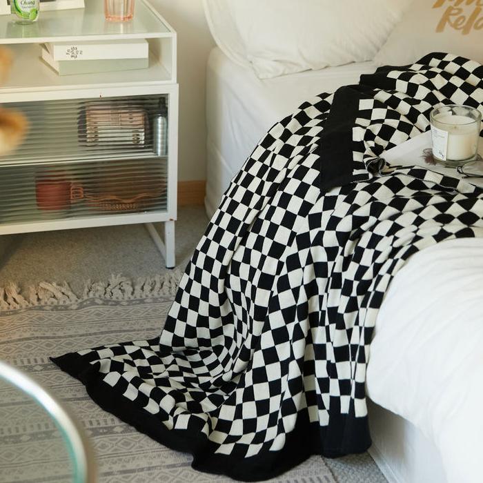 checkerboard plaid cotton knitted blanket, view 5 - MRSLM