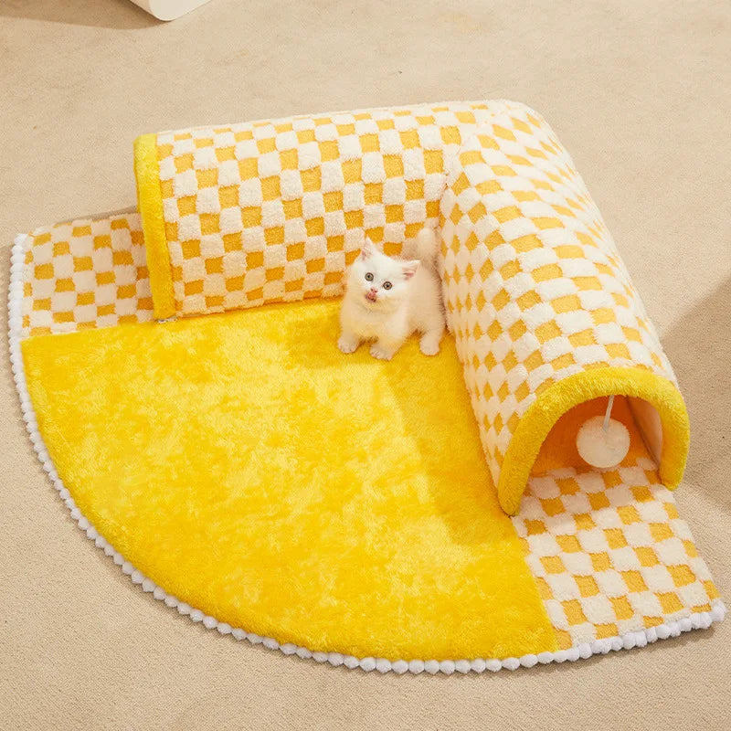 tunnel cat nest, view 6 - MRSLM