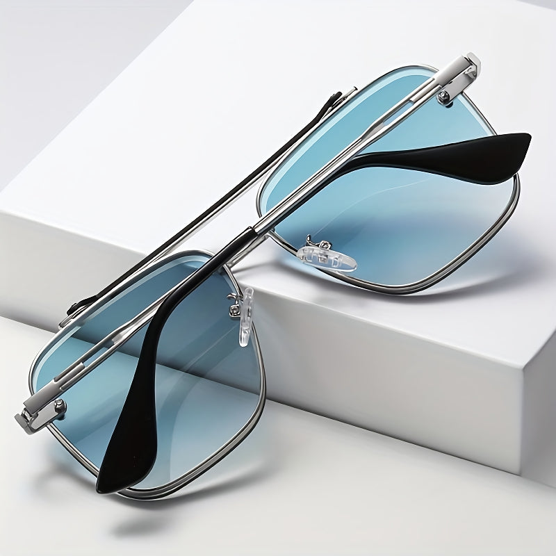 men's gradient pilot sunglasses, view 20 - MRSLM