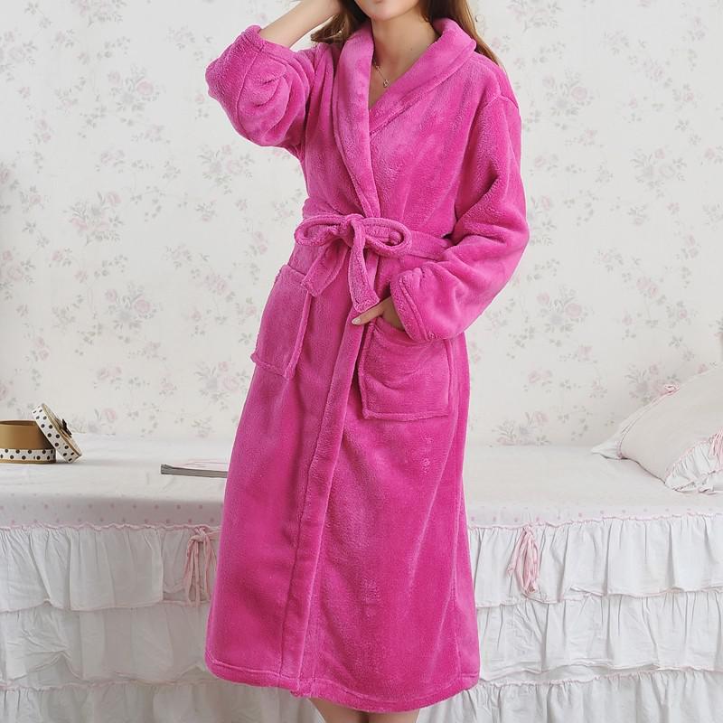 Women's long plush flannel bathrobe, view 7 - MRSLM