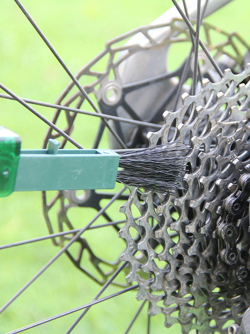 bicycle chain cleaner kit, view 4 - MRSLM