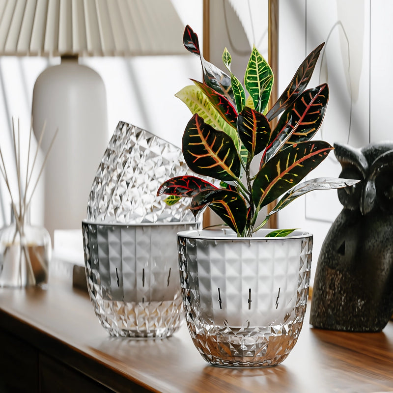 self-watering flowerpot, view 5 - MRSLM