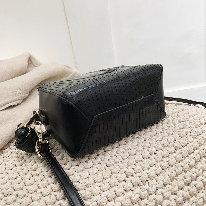 small PU box handbag for women, view 2 - MRSLM