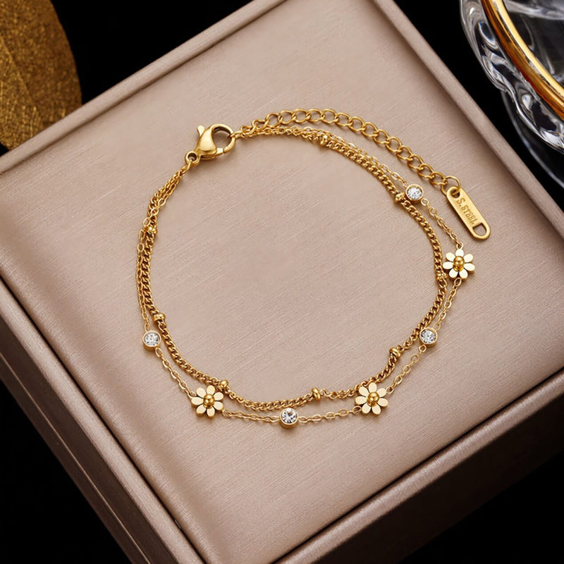 daisy flower charm bracelet - MRSLM