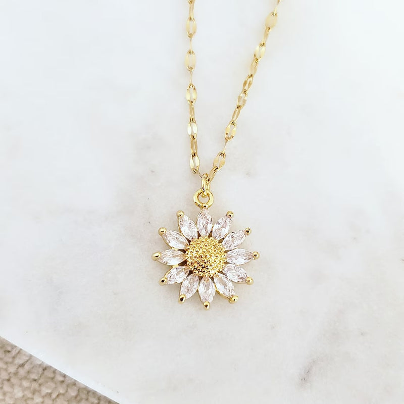 flower pendant necklace, view 5 - MRSLM