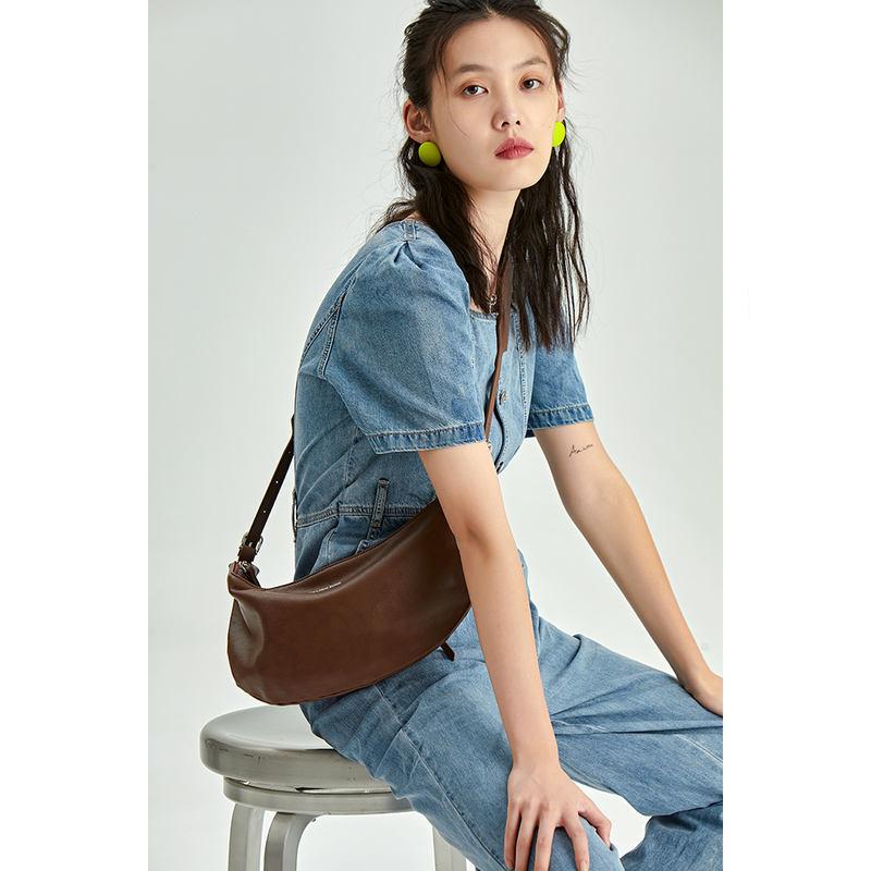 leather crossbody half-moon fanny pack, view 7 - MRSLM
